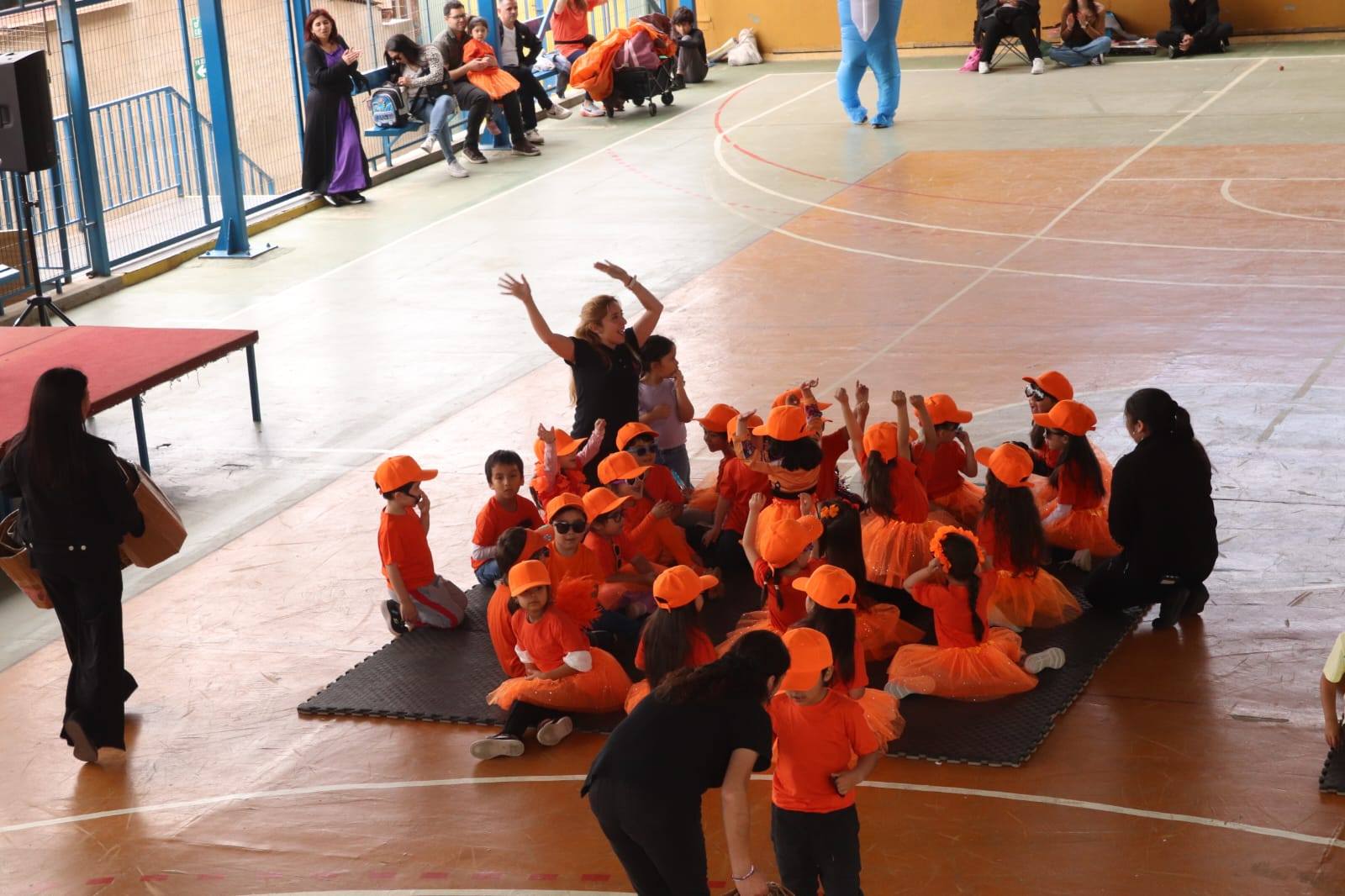 Celebración del Día de la Familia en Educación Parvularia 2025 - 587332892_1324718109451178_16857837219553724_n.jpg